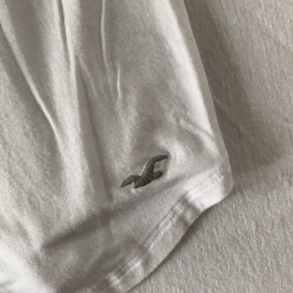 soft holister tee shirt - Picture 5 of 7